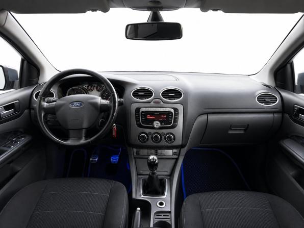 Ford Focus II Рестайлинг с пробегом 2010 года, цена 549 000 рублей, 255031 км, седан, Автокод Объявления