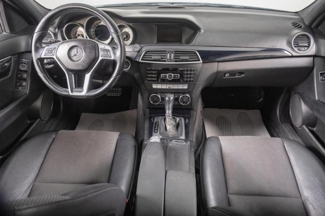 Mercedes-Benz C-Класс III (W204) Рестайлинг с пробегом 2012 года, цена 1 449 000 рублей, 204000 км, седан, Автокод Объявления