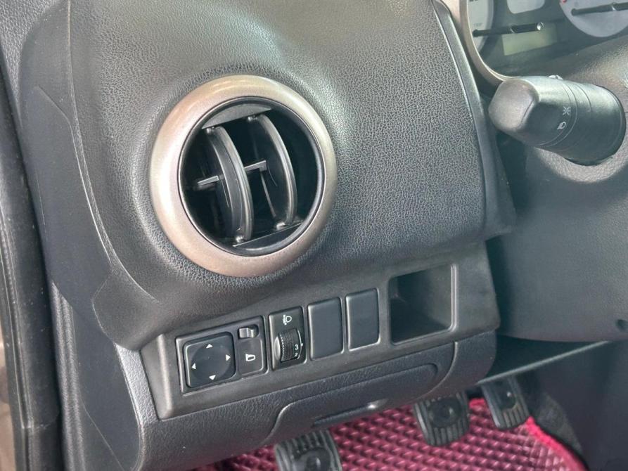 Nissan Note I Екатеринбург  - изображение 11