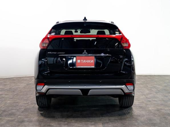 Mitsubishi Eclipse Cross I с пробегом 2018 года, цена 2 100 000 рублей, 67600 км, внедорожник, Автокод Объявления