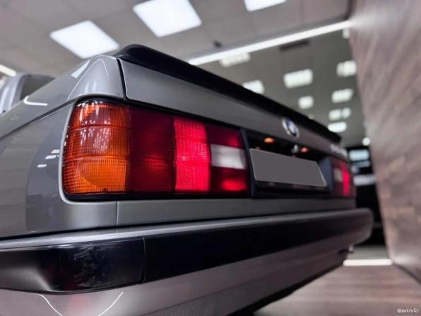 BMW 3 серии II (E30) с пробегом 1989 года, цена 1 430 000 рублей, 199000 км, седан, Автокод Объявления