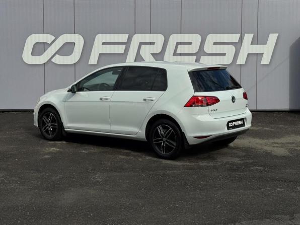 Volkswagen Golf VII с пробегом 2014 года, цена 1 099 000 рублей, 108019 км, хэтчбек, Автокод Объявления