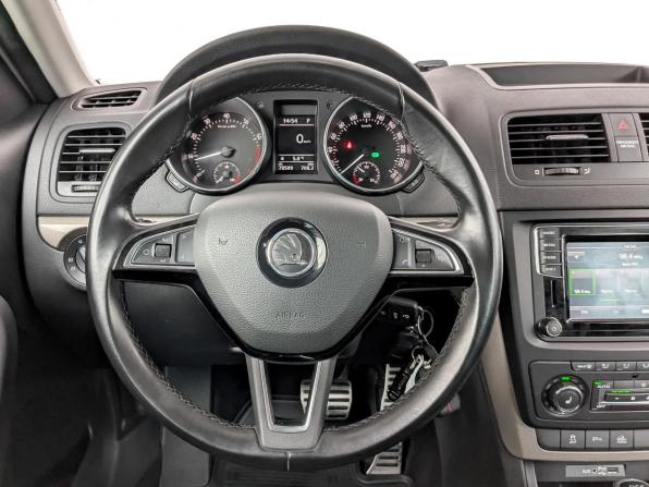 Skoda Yeti I Рестайлинг с пробегом 2017 года, цена 1 890 000 рублей, 78509 км, внедорожник, Автокод Объявления