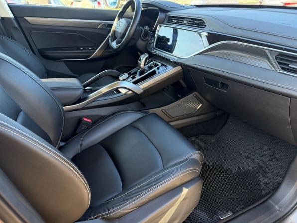 Geely Atlas Pro с пробегом 2023 года, цена 1 919 000 рублей, 86500 км, внедорожник, Автокод Объявления