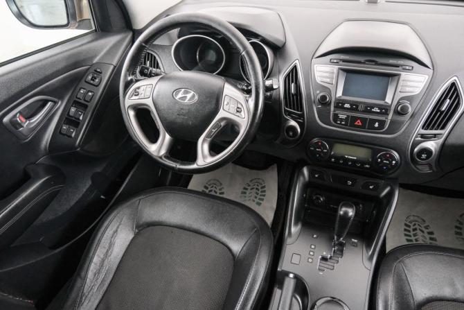 Hyundai ix35 I Рестайлинг с пробегом 2014 года, цена 1 349 000 рублей, 158000 км, внедорожник, Автокод Объявления