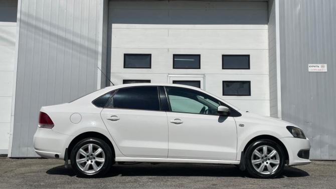 Volkswagen Polo V с пробегом 2012 года, цена 719 300 рублей, 242182 км, седан, Автокод Объявления