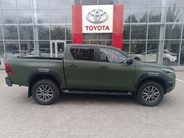 Toyota Hilux VIII Рестайлинг 2 с пробегом 2021 года, цена 6 100 000 рублей, 9730 км, offers.body_type.unknown, Автокод Объявления