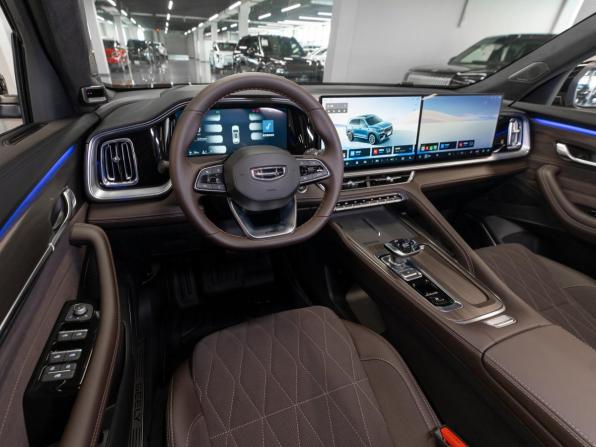 Geely Monjaro I Рестайлинг 2 с пробегом 2026 года, цена 4 200 000 рублей, 23 км, внедорожник, Автокод Объявления