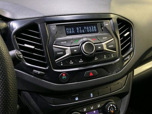 Lada (ВАЗ) Vesta I с пробегом 2022 года, цена 779 000 рублей, 177176 км, седан, Автокод Объявления