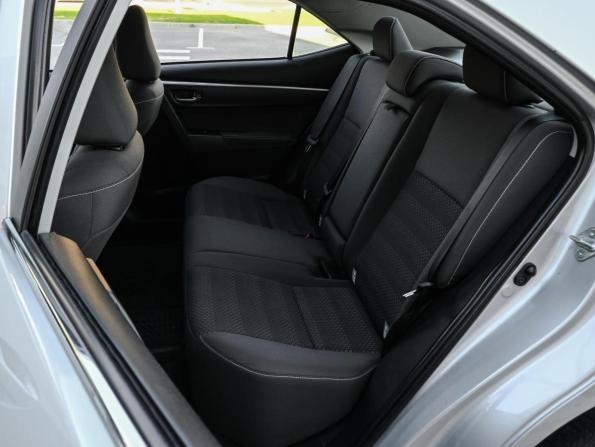Toyota Corolla XI (E160 E170 E180) Рестайлинг 1 с пробегом 2018 года, цена 1 575 000 рублей, 97073 км, седан, Автокод Объявления