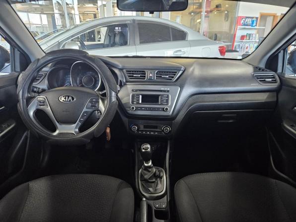 Kia Rio IV с пробегом 2017 года, цена 1 045 000 рублей, 95156 км, седан, Автокод Объявления