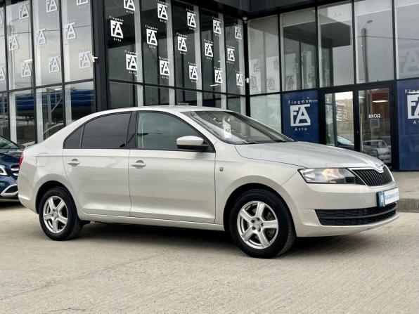 Skoda Rapid I с пробегом 2015 года, цена 1 050 000 рублей, 191000 км, лифтбек, Автокод Объявления