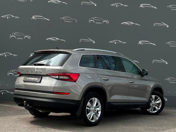 Skoda Kodiaq I с пробегом 2021 года, цена 3 174 600 рублей, 123213 км, внедорожник, Автокод Объявления