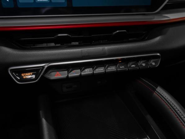 Geely Coolray I Рестайлинг с пробегом 2024 года, цена 2 095 000 рублей, 33977 км, внедорожник, Автокод Объявления