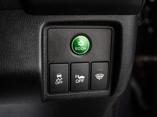 Honda Vezel I с пробегом 2014 года, цена 1 395 300 рублей, 155877 км, внедорожник, Автокод Объявления