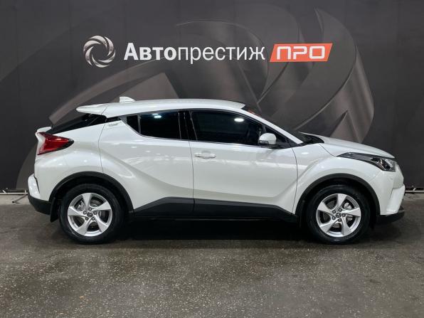 Toyota C-HR I с пробегом 2019 года, цена 2 250 000 рублей, 76473 км, внедорожник, Автокод Объявления