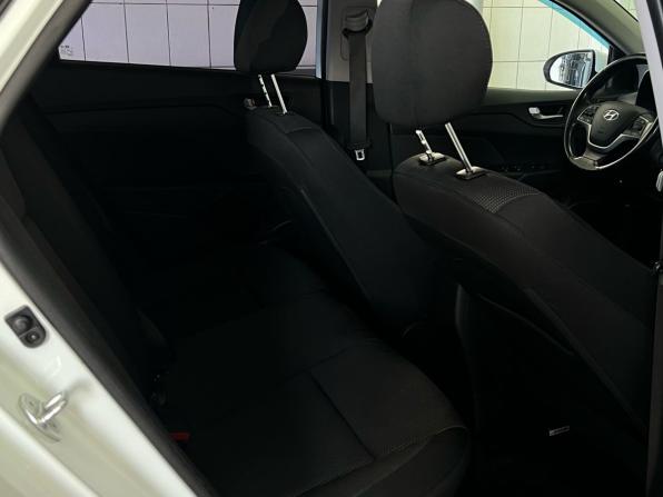 Hyundai Solaris I Рестайлинг с пробегом 2017 года, цена 1 248 000 рублей, 148500 км, седан, Автокод Объявления