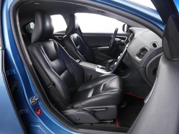 Volvo S60 II Рестайлинг с пробегом 2014 года, цена 1 449 050 рублей, 280135 км, седан, Автокод Объявления