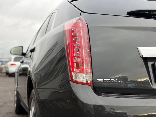 Cadillac SRX II Рестайлинг с пробегом 2013 года, цена 1 485 000 рублей, 171000 км, внедорожник, Автокод Объявления
