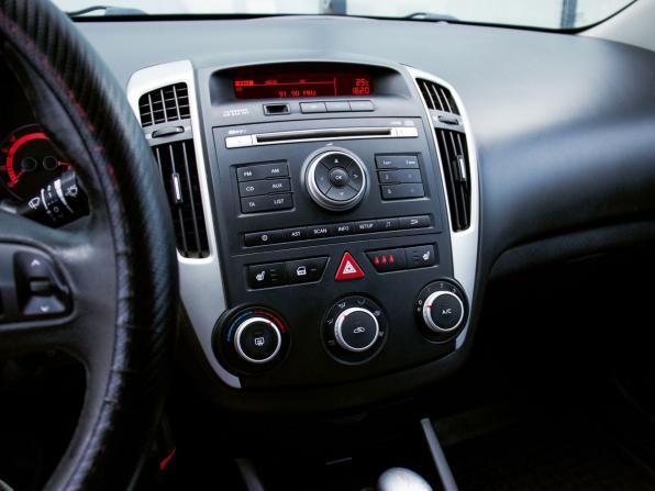 Kia Ceed I Рестайлинг с пробегом 2011 года, цена 849 000 рублей, 167600 км, универсал, Автокод Объявления