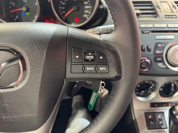Mazda 3 II (BL) Рестайлинг с пробегом 2011 года, цена 980 000 рублей, 187175 км, хэтчбек, Автокод Объявления