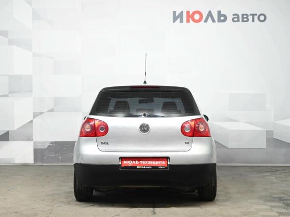 Volkswagen Golf V с пробегом 2008 года, цена 390 000 рублей, 394870 км, хэтчбек, Автокод Объявления