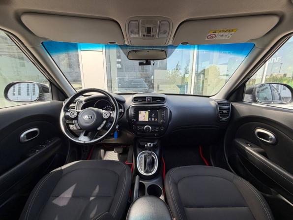 Kia Soul II Рестайлинг с пробегом 2018 года, цена 1 525 000 рублей, 135000 км, хэтчбек, Автокод Объявления