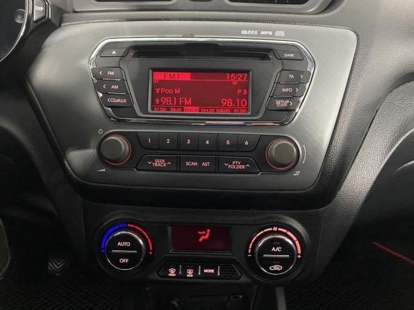 Kia Rio III с пробегом 2013 года, цена 750 000 рублей, 180793 км, хэтчбек, Автокод Объявления