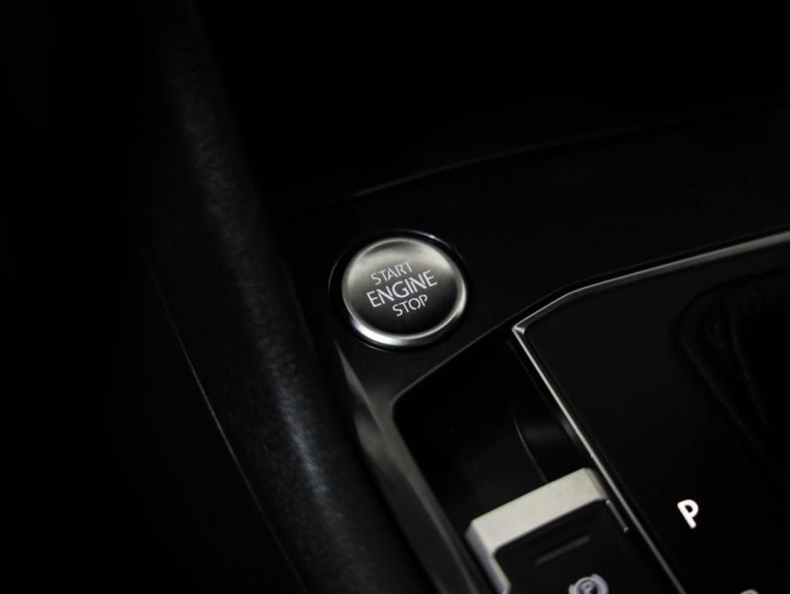 Volkswagen Tiguan II Санкт-Петербург  - изображение 20