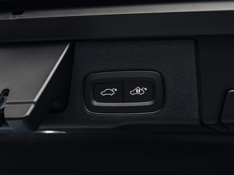 Volvo XC60 II Рестайлинг Москва  - изображение 19