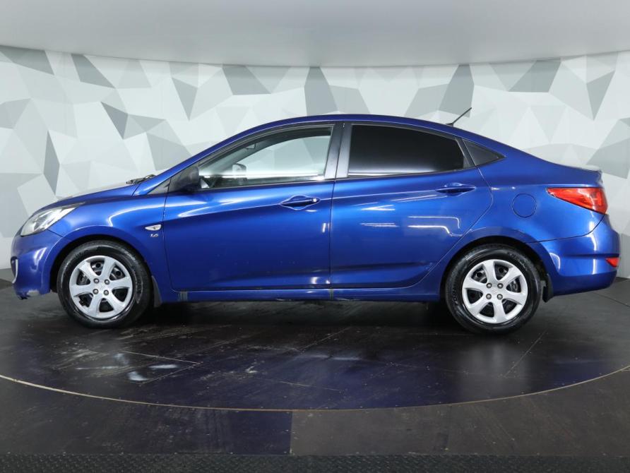Hyundai Solaris I Москва  - изображение 8