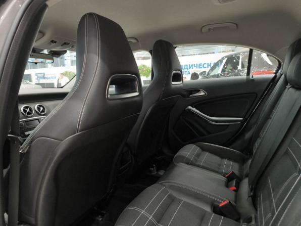 Mercedes-Benz A-Класс III (W176) Рестайлинг с пробегом 2016 года, цена 1 640 000 рублей, 106227 км, хэтчбек, Автокод Объявления