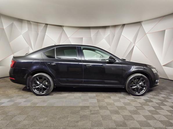 Skoda Octavia III (A7) Рестайлинг с пробегом 2020 года, цена 1 843 000 рублей, 178485 км, лифтбек, Автокод Объявления