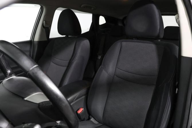 Nissan Qashqai II с пробегом 2017 года, цена 1 428 000 рублей, 115558 км, внедорожник, Автокод Объявления