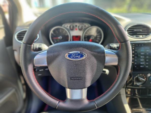 Ford Focus II Рестайлинг с пробегом 2010 года, цена 525 000 рублей, 245000 км, хэтчбек, Автокод Объявления