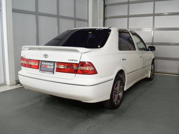 Toyota Vista V (V50) Рестайлинг с пробегом 2001 года, цена 450 995 рублей, 300000 км, седан, Автокод Объявления