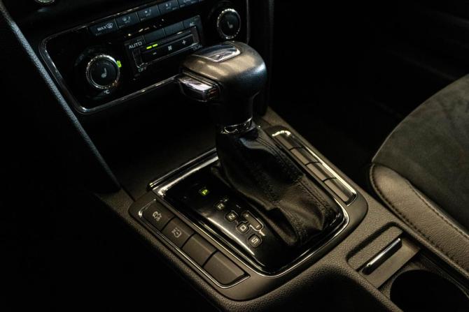Skoda Superb II с пробегом 2012 года, цена 1 155 000 рублей, 182109 км, лифтбек, Автокод Объявления