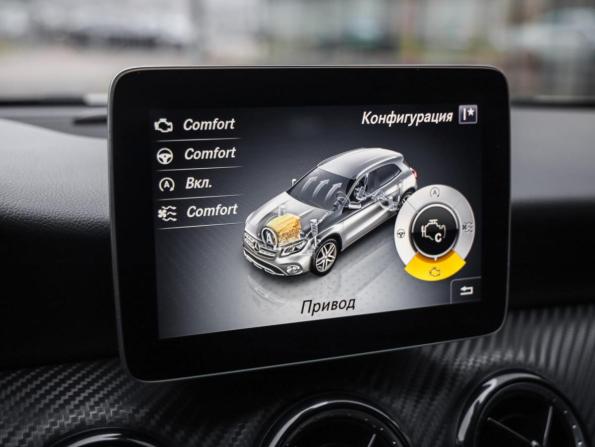 Mercedes-Benz GLA I (X156) Рестайлинг с пробегом 2018 года, цена 2 299 000 рублей, 75607 км, внедорожник, Автокод Объявления
