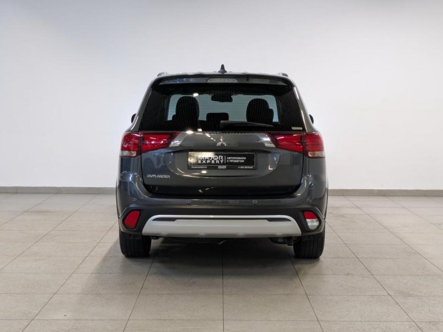Mitsubishi Outlander III Рестайлинг 3 Санкт-Петербург  - изображение 6