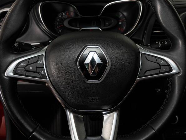 Renault Kaptur I Рестайлинг с пробегом 2021 года, цена 1 548 000 рублей, 71329 км, внедорожник, Автокод Объявления