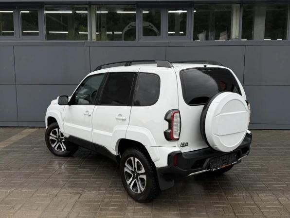 Lada (ВАЗ) Niva Travel I с пробегом 2025 года, цена 1 400 000 рублей, 1655 км, внедорожник, Автокод Объявления