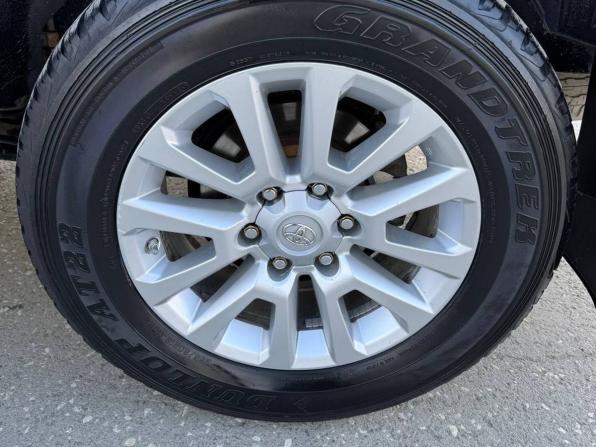 Toyota Land Cruiser Prado 150 Series Рестайлинг 1 с пробегом 2014 года, цена 3 570 000 рублей, 243494 км, внедорожник, Автокод Объявления