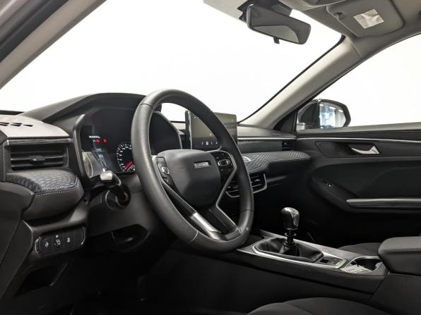 Haval Jolion I Рестайлинг с пробегом 2024 года, цена 1 840 000 рублей, 21500 км, внедорожник, Автокод Объявления