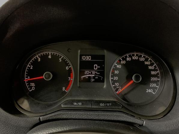 Volkswagen Polo V с пробегом 2015 года, цена 635 000 рублей, 204728 км, седан, Автокод Объявления