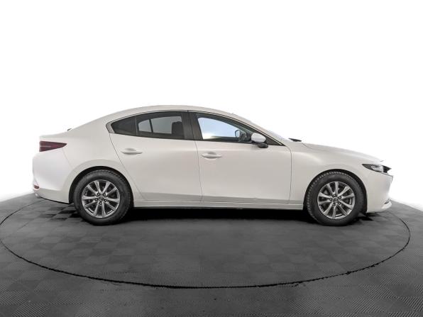 Mazda 3 IV (BP) с пробегом 2019 года, цена 1 965 000 рублей, 87602 км, седан, Автокод Объявления