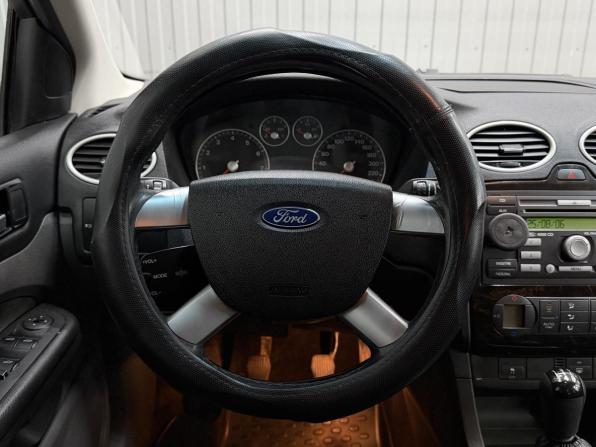 Ford Focus II с пробегом 2006 года, цена 448 000 рублей, 187260 км, седан, Автокод Объявления