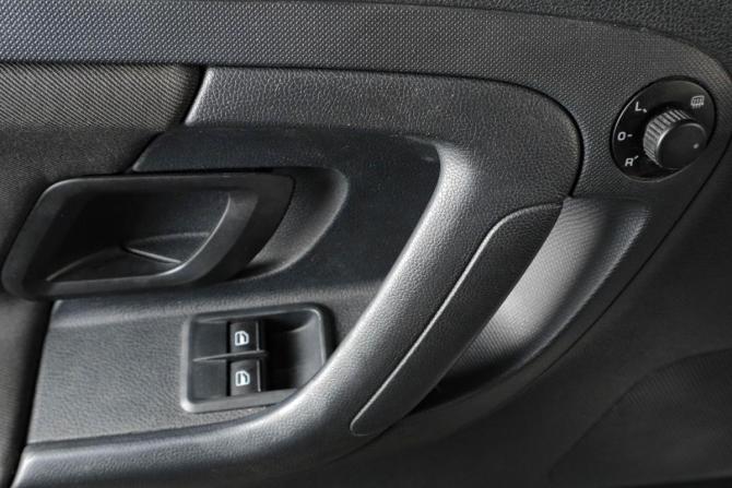 Skoda Fabia II Рестайлинг с пробегом 2012 года, цена 399 000 рублей, 276671 км, хэтчбек, Автокод Объявления