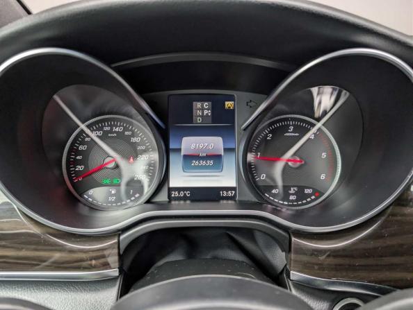 Mercedes-Benz V-Класс III (W447) с пробегом 2018 года, цена 3 900 000 рублей, 263633 км, минивэн, Автокод Объявления