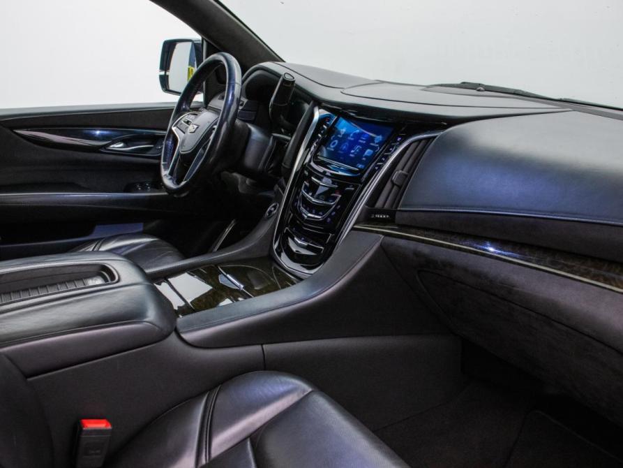 Cadillac Escalade IV Москва  - изображение 9