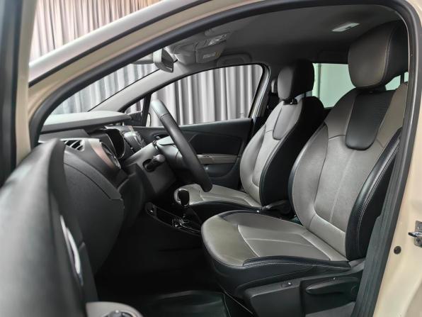 Renault Kaptur I с пробегом 2018 года, цена 1 649 000 рублей, 78595 км, внедорожник, Автокод Объявления